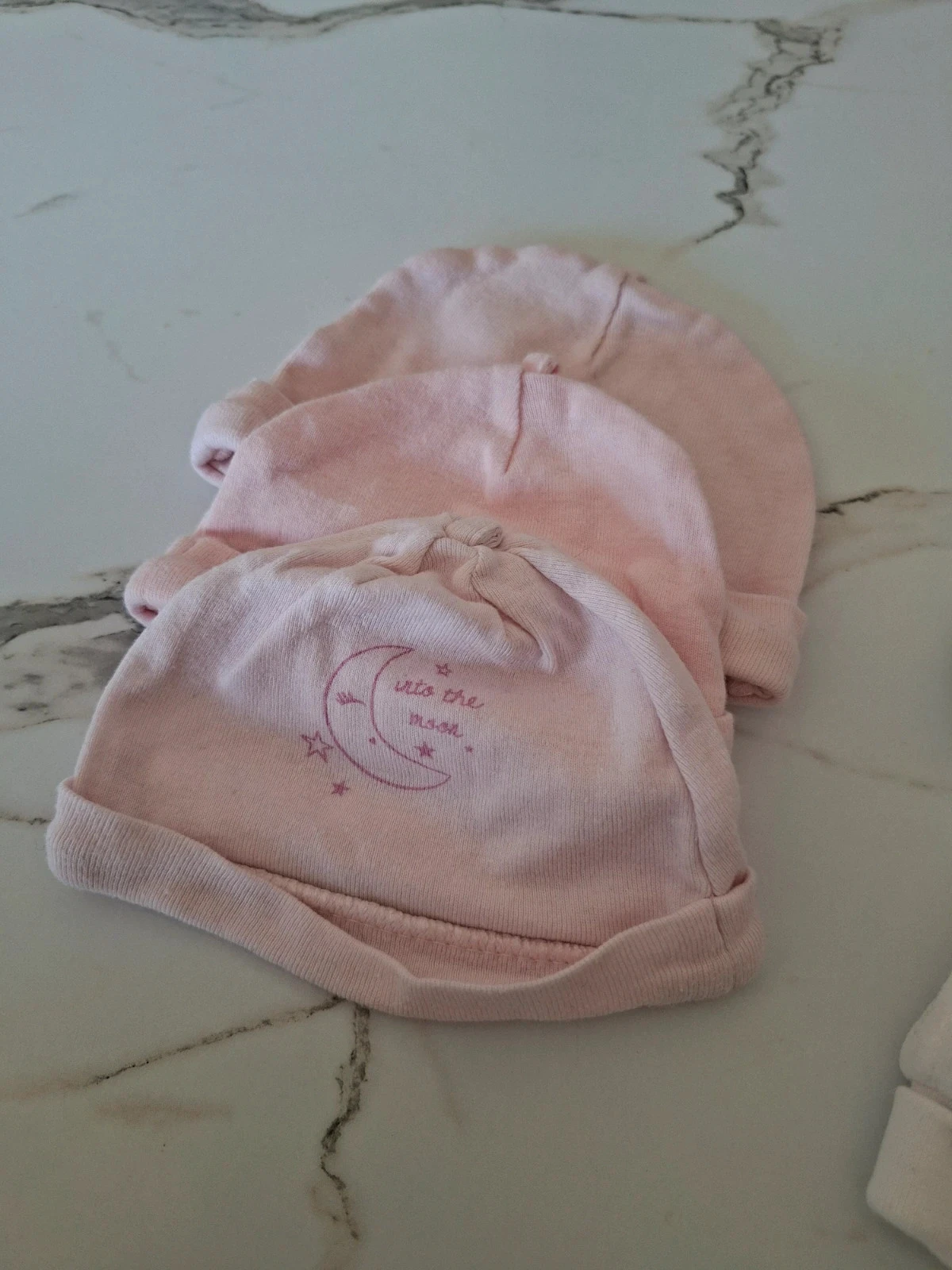 Lot de bonnets de naissance 🌸 – photo 2